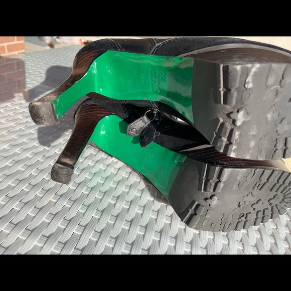 Donald J Pliner Boots - Picture 9 of 14